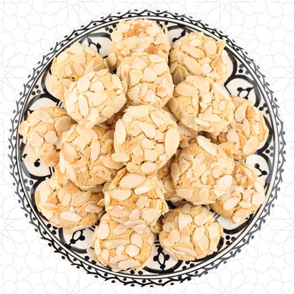 Alternative view of Almond Ghoraiba 1kg