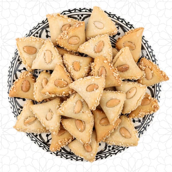 Alternative view of Almond Briouatt 1kg