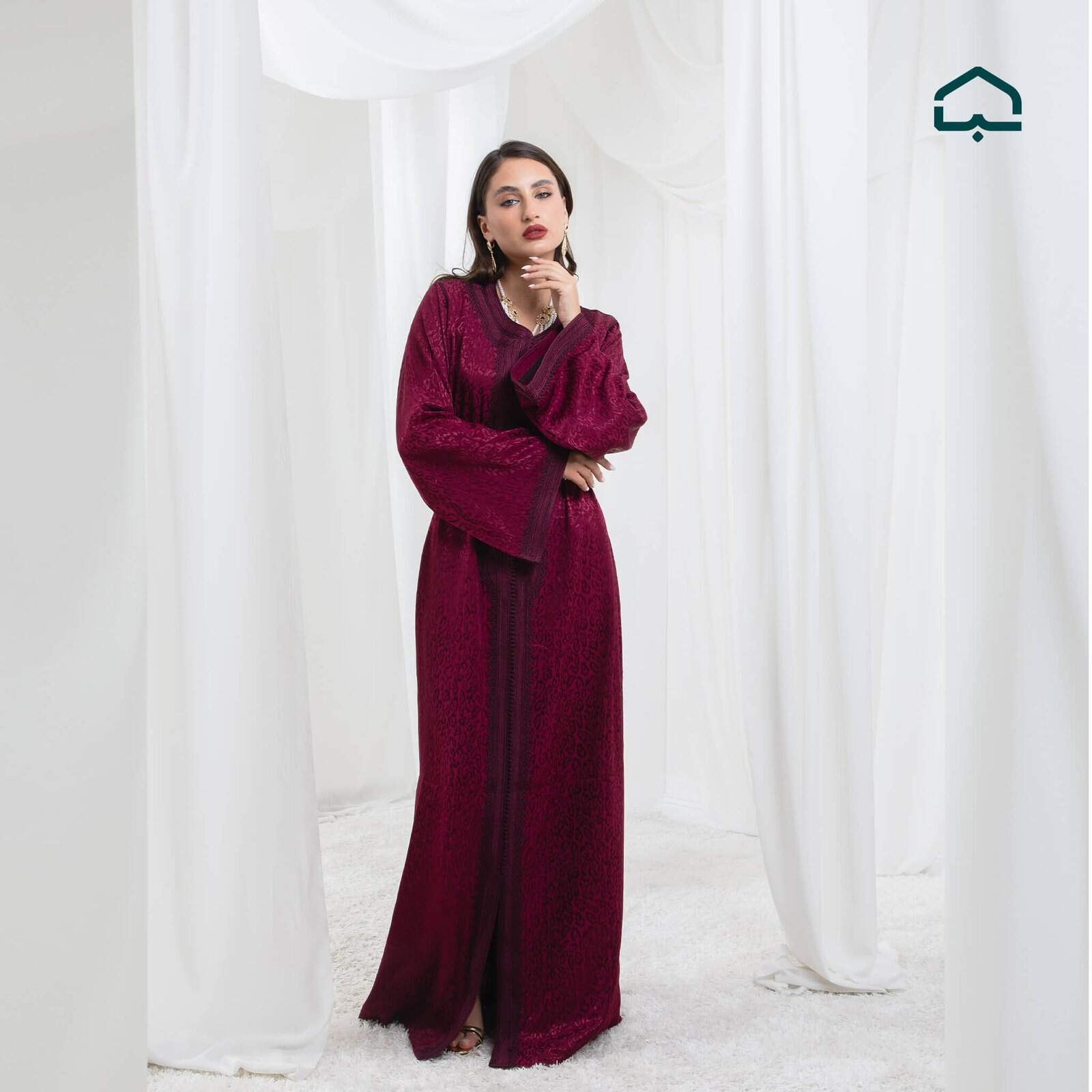 Burgundy Velvet Caftan - Image 3
