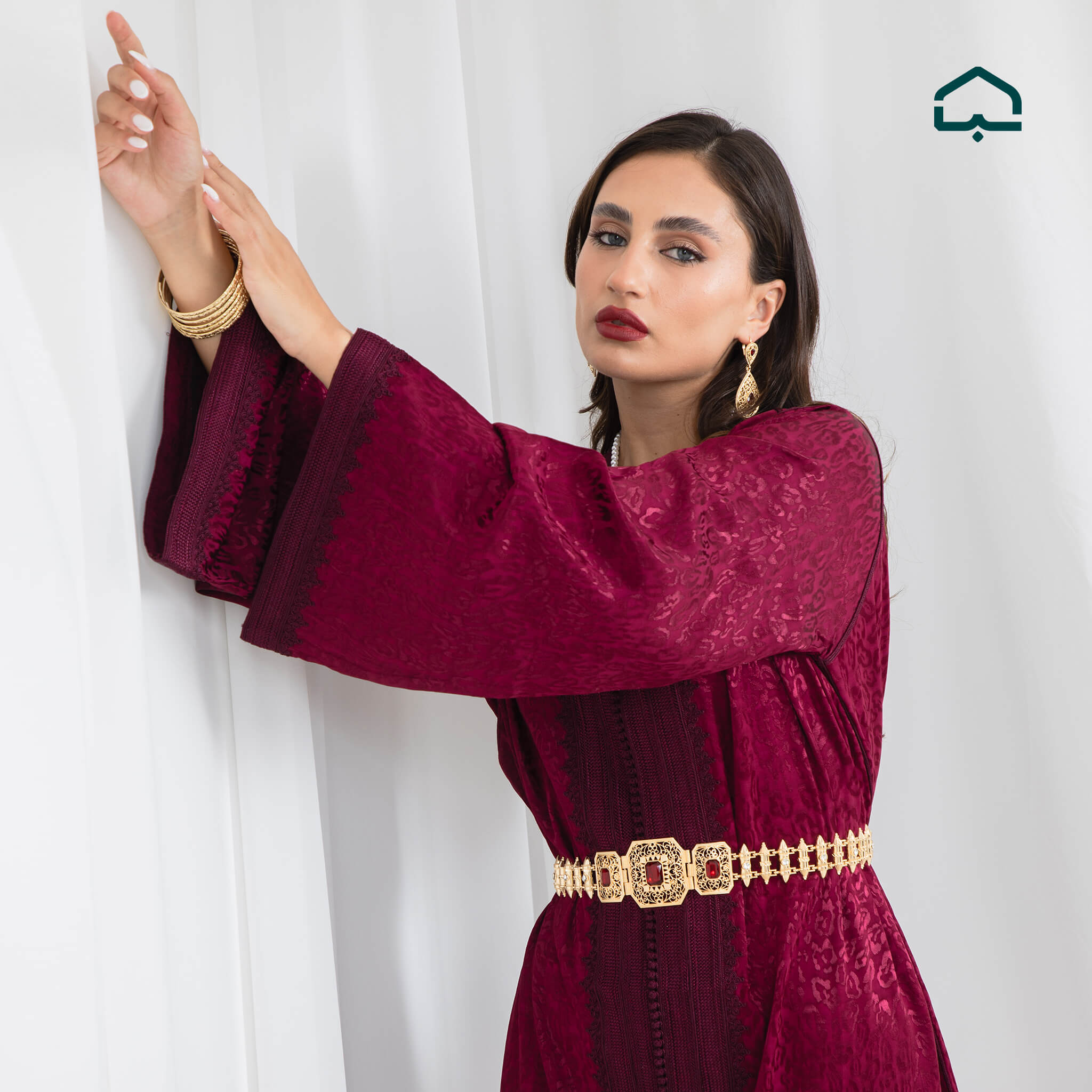Burgundy Velvet Caftan - Image 10