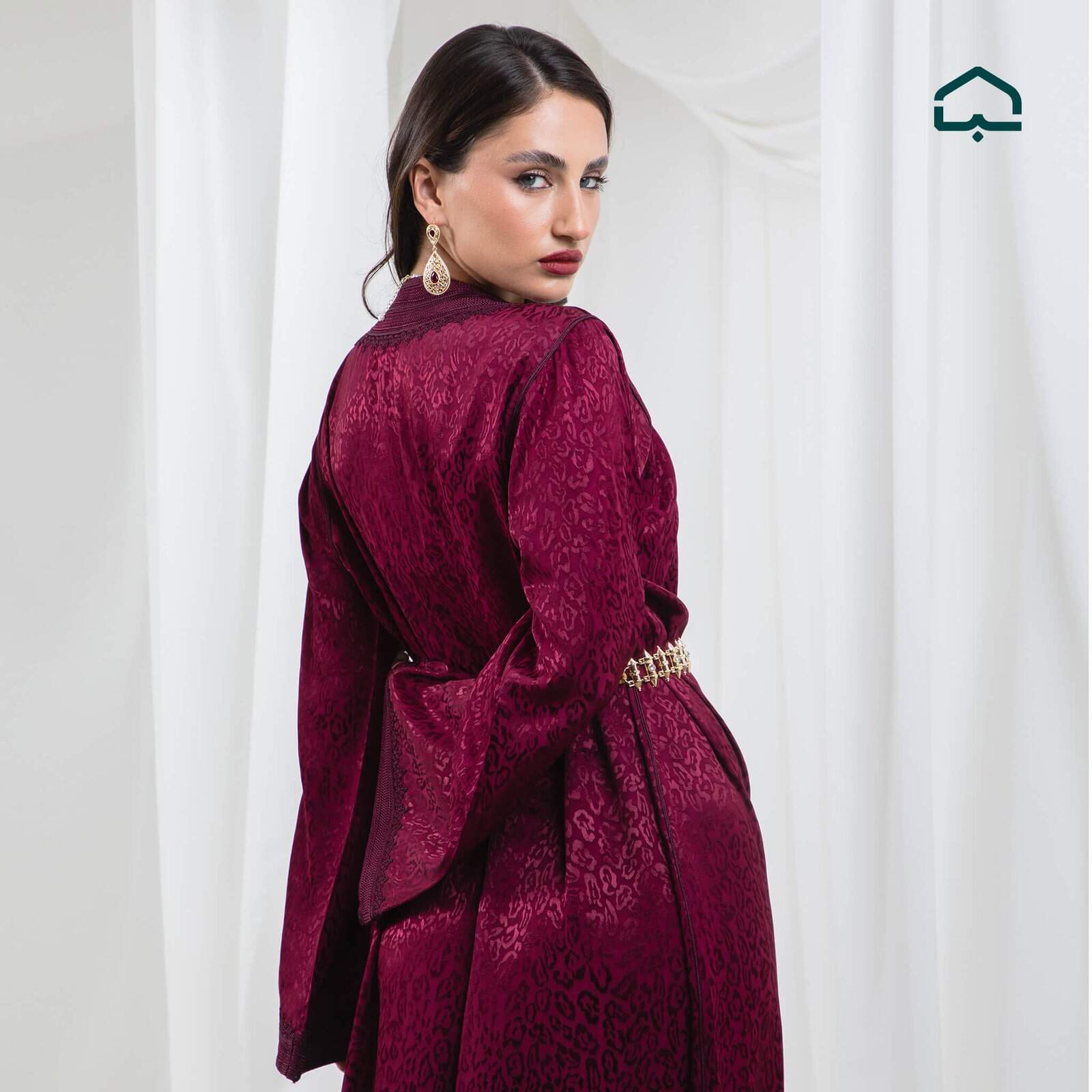 Burgundy Velvet Caftan - Image 8