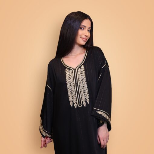 Elegant Black Gandora