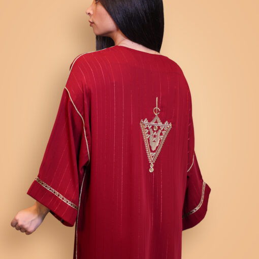 Alternative view of Elegant Red Gandora